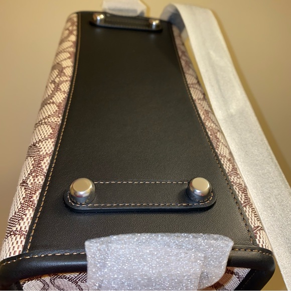 Coach Rogue In Signature Textile Jacquard NWT - Picture 11 of 12